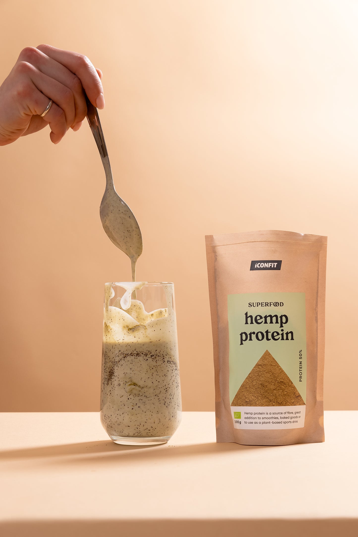 ICONFIT Ekologiški kanapių baltymai 50% 200 g